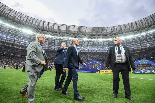 新疆队在中 新疆队在中